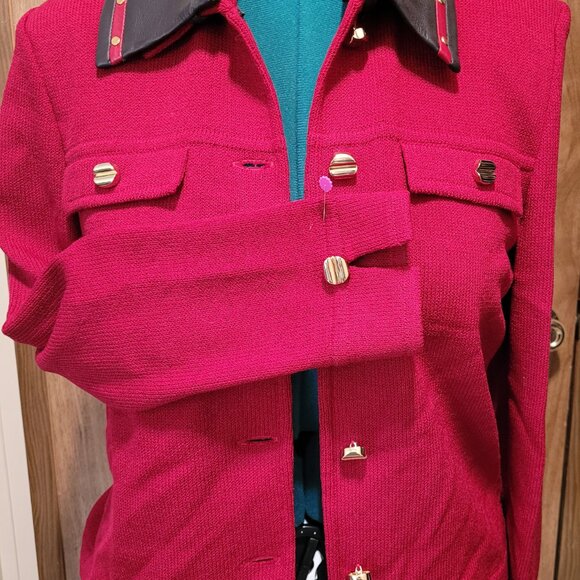 St. John By Marie Gray Collection Santana Knit Deep Red Size 6 - Picture 1 of 6